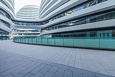 不降反升！《天国：拯救2》Steam在线峰值超20万